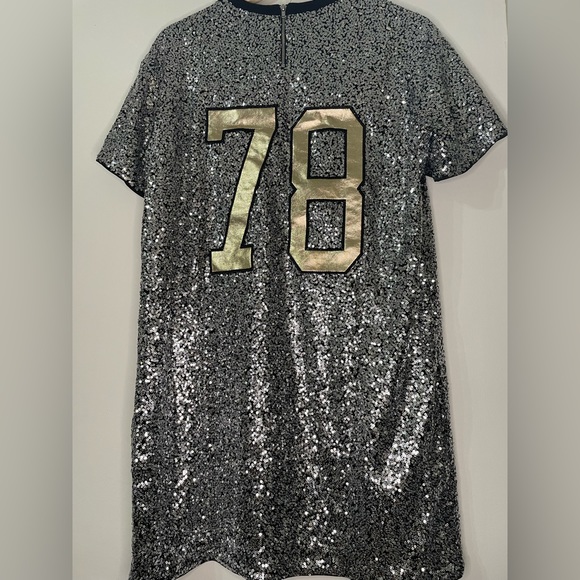 Sequins dress in silver - Picture 3 of 7